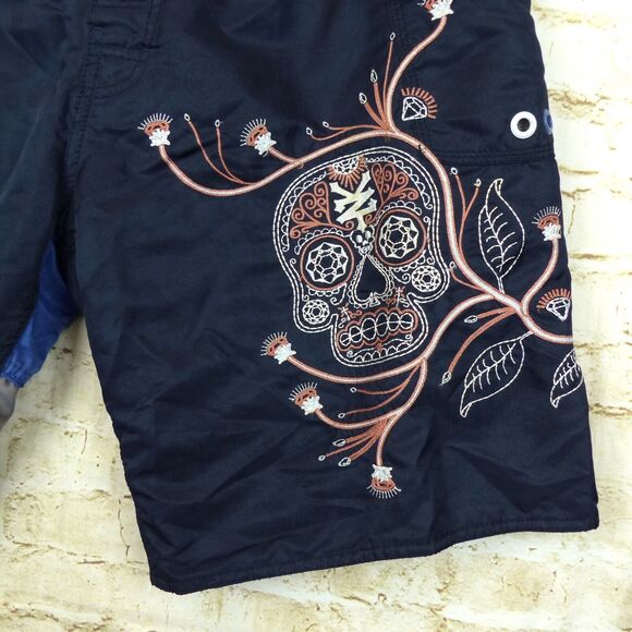 VTG Zoo York Swim Board Short Men 34X10 Blue Gray Skull Embroidery Skate Y2K - Picture 6 of 14